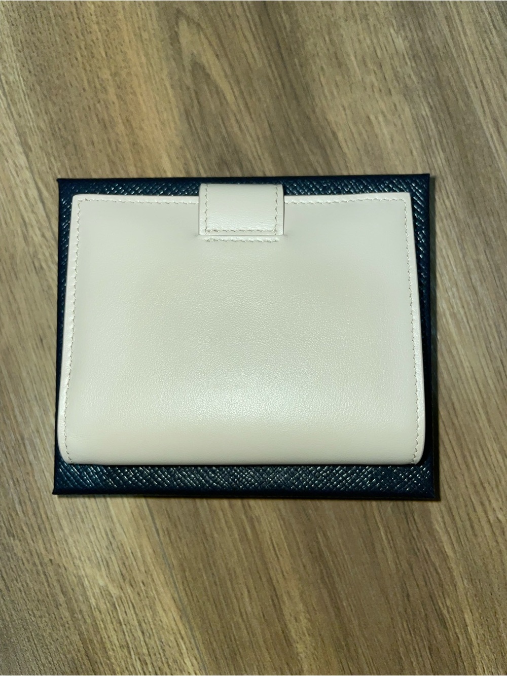 Prada Wallet - Picture 8 of 10